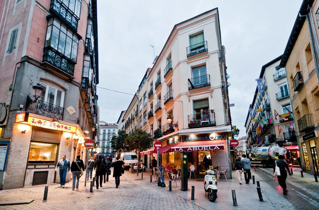 Apartamentos Puerta Del Sol I Madrid Zimmer foto