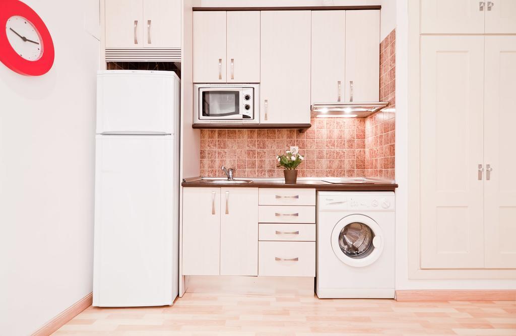 Apartamentos Puerta Del Sol I Madrid Zimmer foto