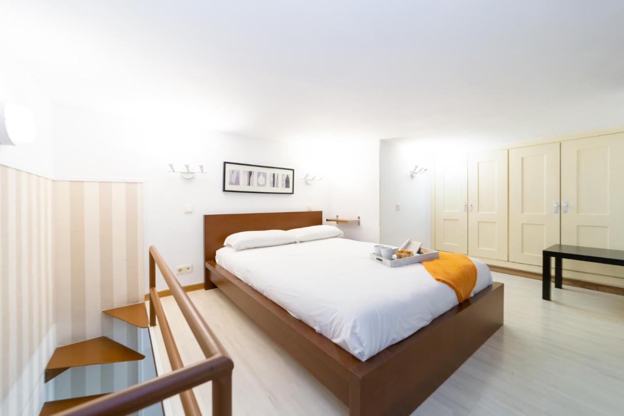 Apartamentos Puerta Del Sol I Madrid Exterior foto